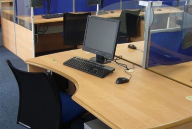 Mobilier de bureau pour centres d'appels
